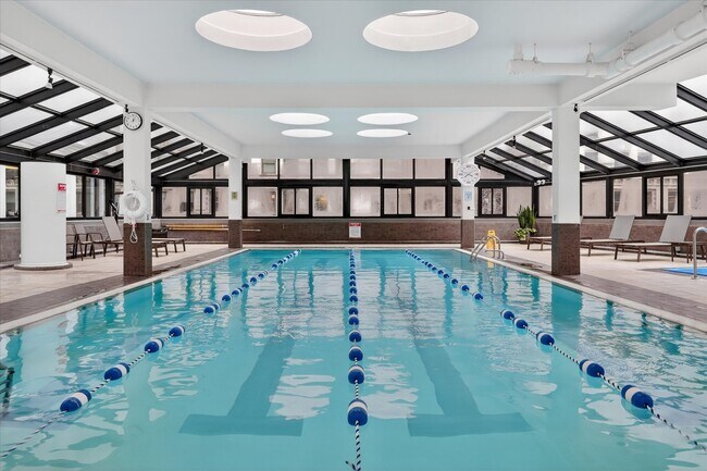 Building Photo - 405 N Wabash Ave