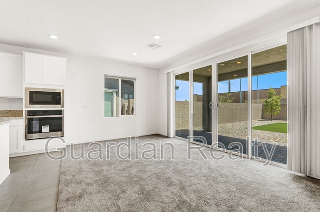 Building Photo - 5269 Diesel Rd