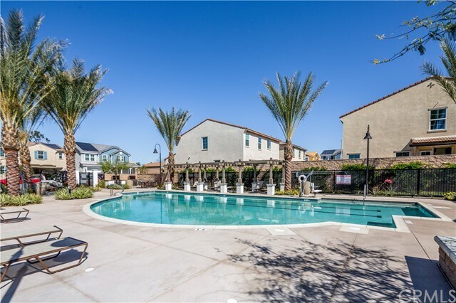 Building Photo - 9768 Solonia St