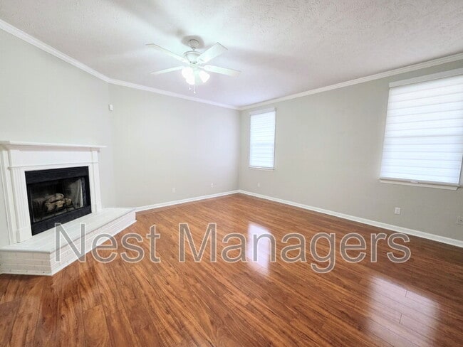 Building Photo - 7320 Avila Dr