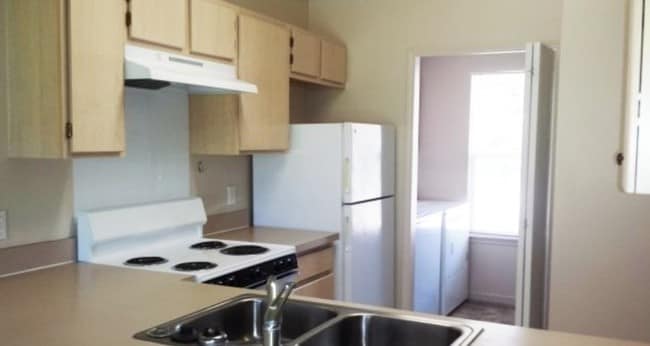 Grand Oak Tree Apartments Grand Ledge Mi Apartment Finder