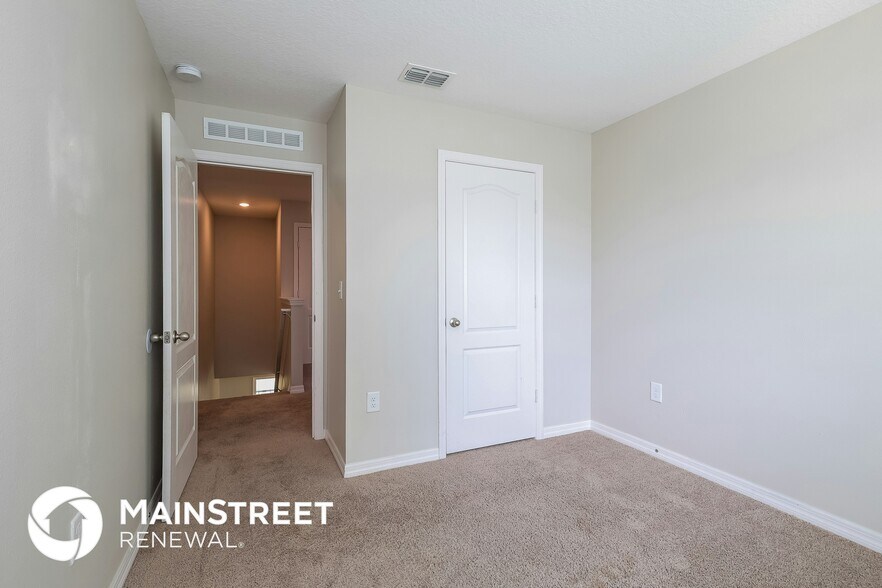 Building Photo - 216 Fig Ct