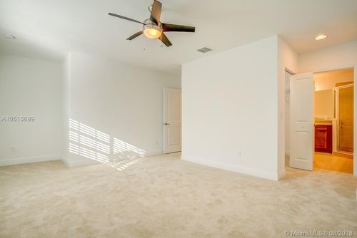 Building Photo - 4665 Windmill Lane