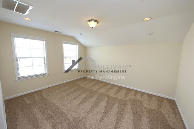 Building Photo - 44 Argonaut Dr