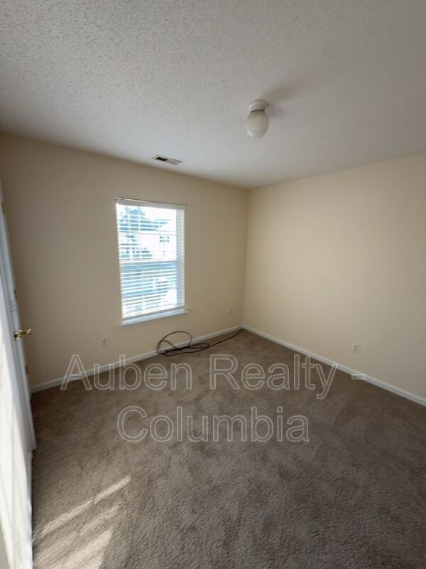 Building Photo - 420 Cape Jasmine Way