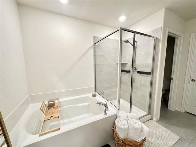 Building Photo - 6409 Bon Fire Dr