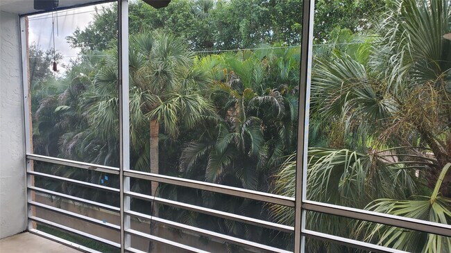 Building Photo - 10110 Boca Entrada Blvd