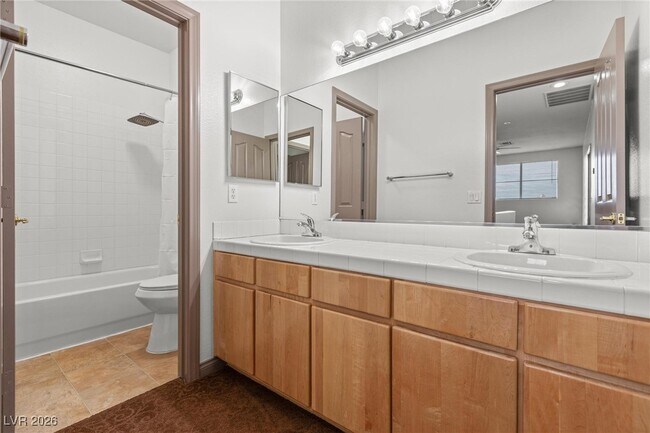 Building Photo - 8009 Clock Tower Ct