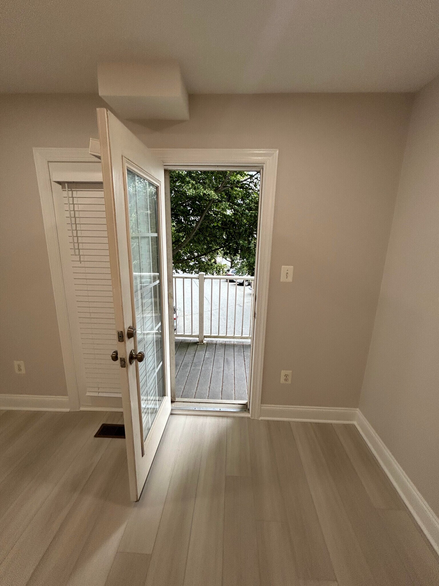 Building Photo - 640 Orchard Ridge Dr