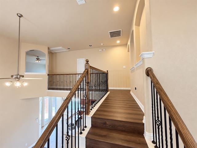 Building Photo - 1572 Barksdale Dr