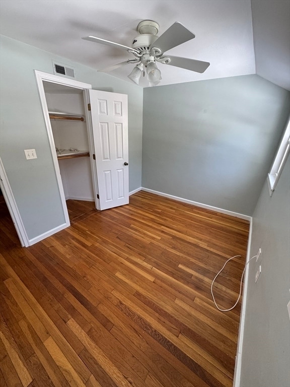 Building Photo - 19 Haringa Ave