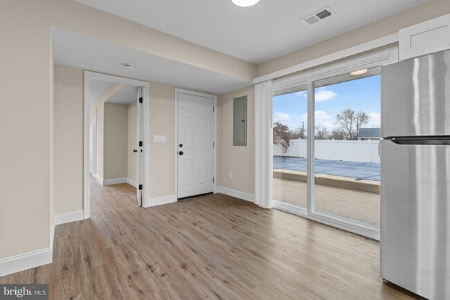 Building Photo - 64 Vividleaf Ln