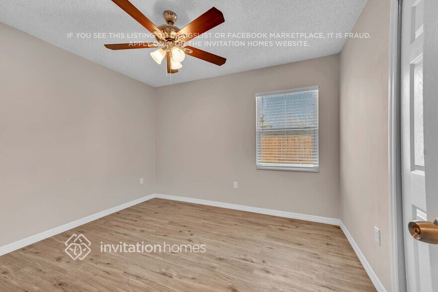 Building Photo - 6914 Voltaire Dr