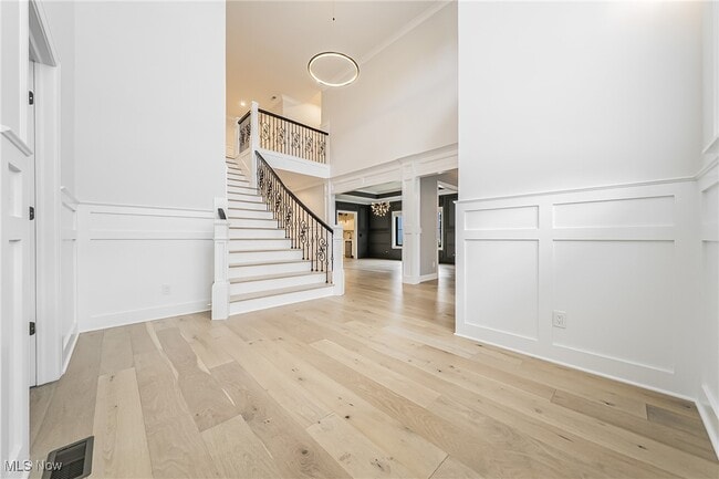 Building Photo - 2605 Buckhurst Dr