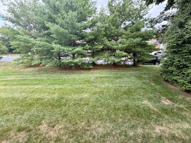 Building Photo - Stunning 3-Bed/3-Bath Home in Providence Reserve. Available September 1st!