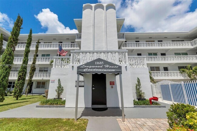 Building Photo - 11685 Canal Dr