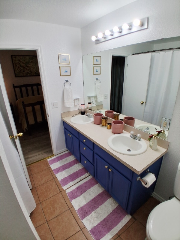 Building Photo - 2 Cloverdale and Wheatland