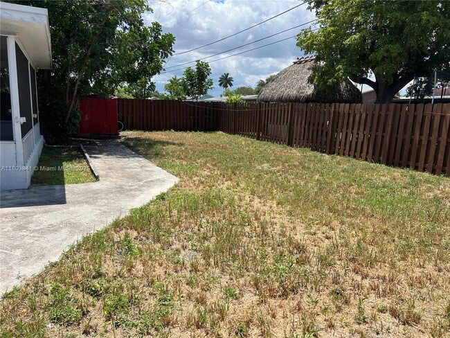 Building Photo - 11431 NW 35th St
