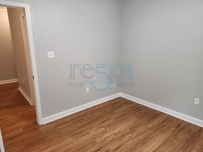 Building Photo - Gorgeous Find In West Little Rock! Reduced...
