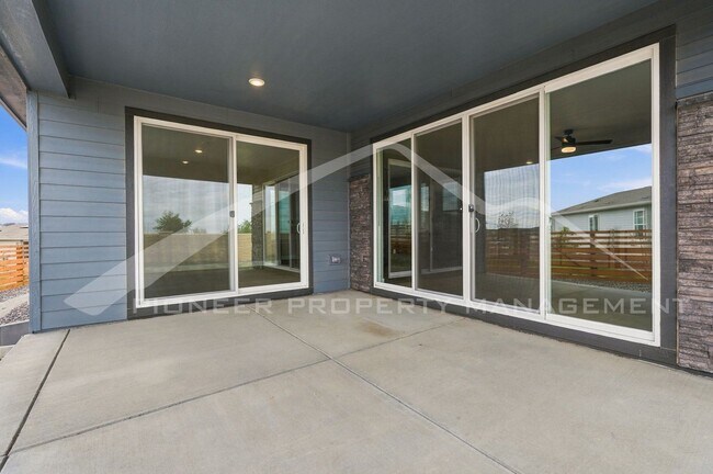 Building Photo - 23928 E 42nd Ave