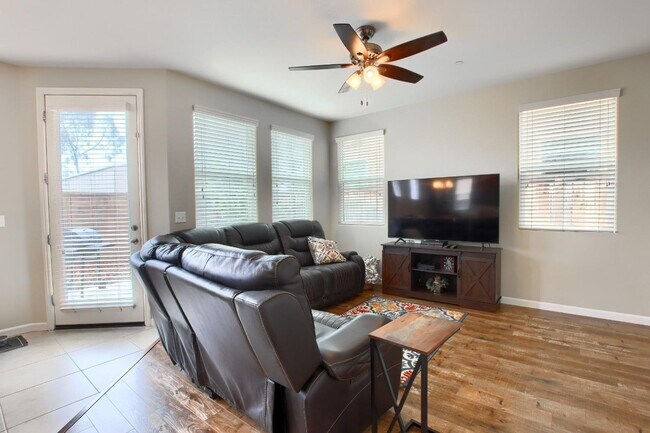 Building Photo - Four Bedroom Home in the Harlan Ranch Community