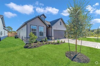 Building Photo - 16902 Tulip Row Ln