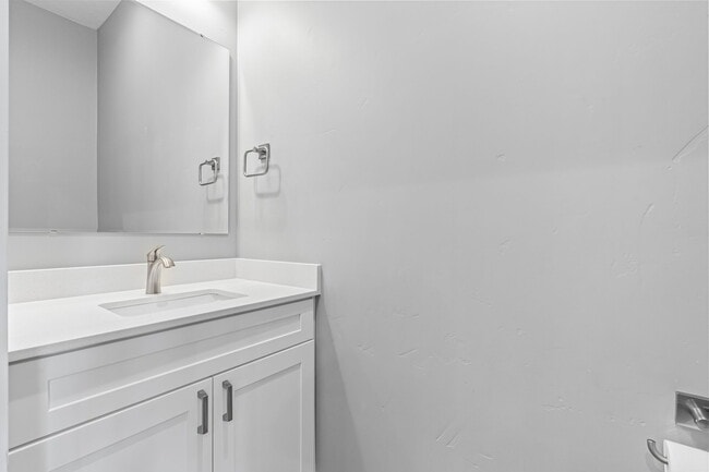 Building Photo - 12505 W Goldcrest St