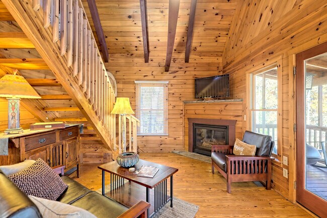 Building Photo - 266 Peaceful Waters Cir