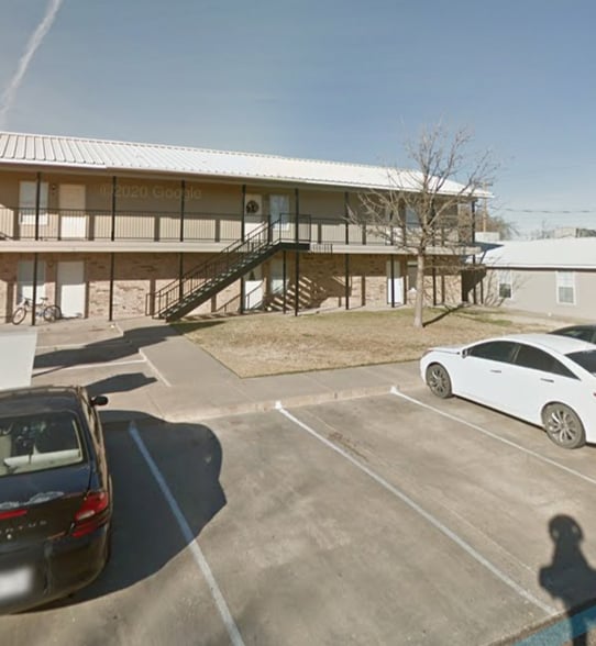 Primary Photo - 610 24th St