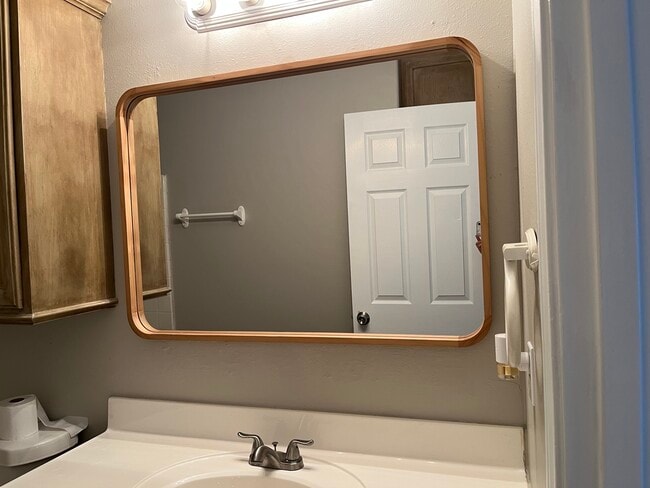 Building Photo - 4213 Easy St