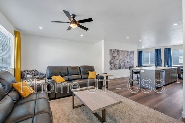 Building Photo - 539 S 1040 W