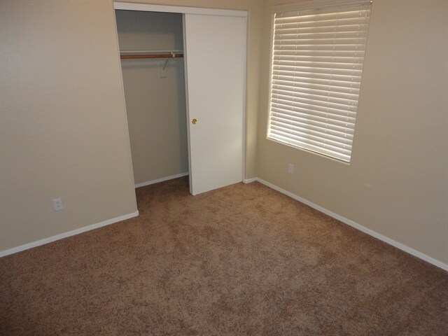 Building Photo - 236 W Angus Rd