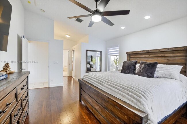 Building Photo - 18950 SW 16th St