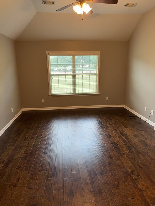 Building Photo - 8836 Andress Ct
