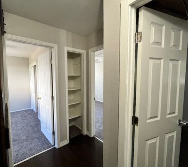 Building Photo - 3 Bedroom Home Centrally Located in Carson City