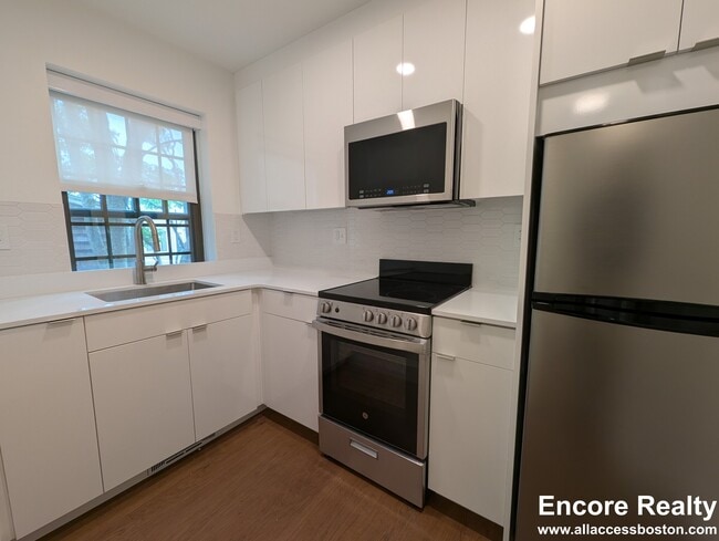 Building Photo - 1168 Massachusetts Ave