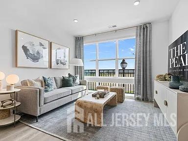 Building Photo - 2000 Schindler Dr