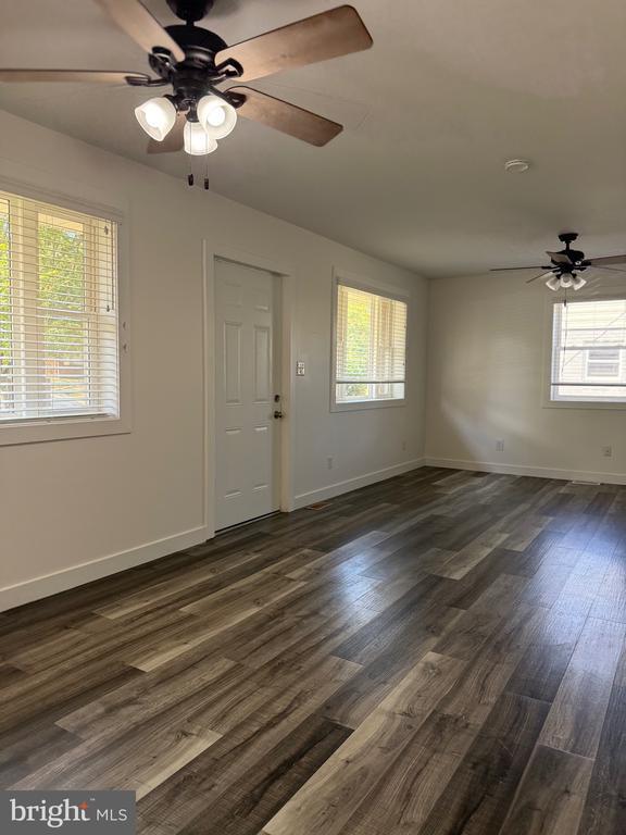 Building Photo - 3113 Linden Ave