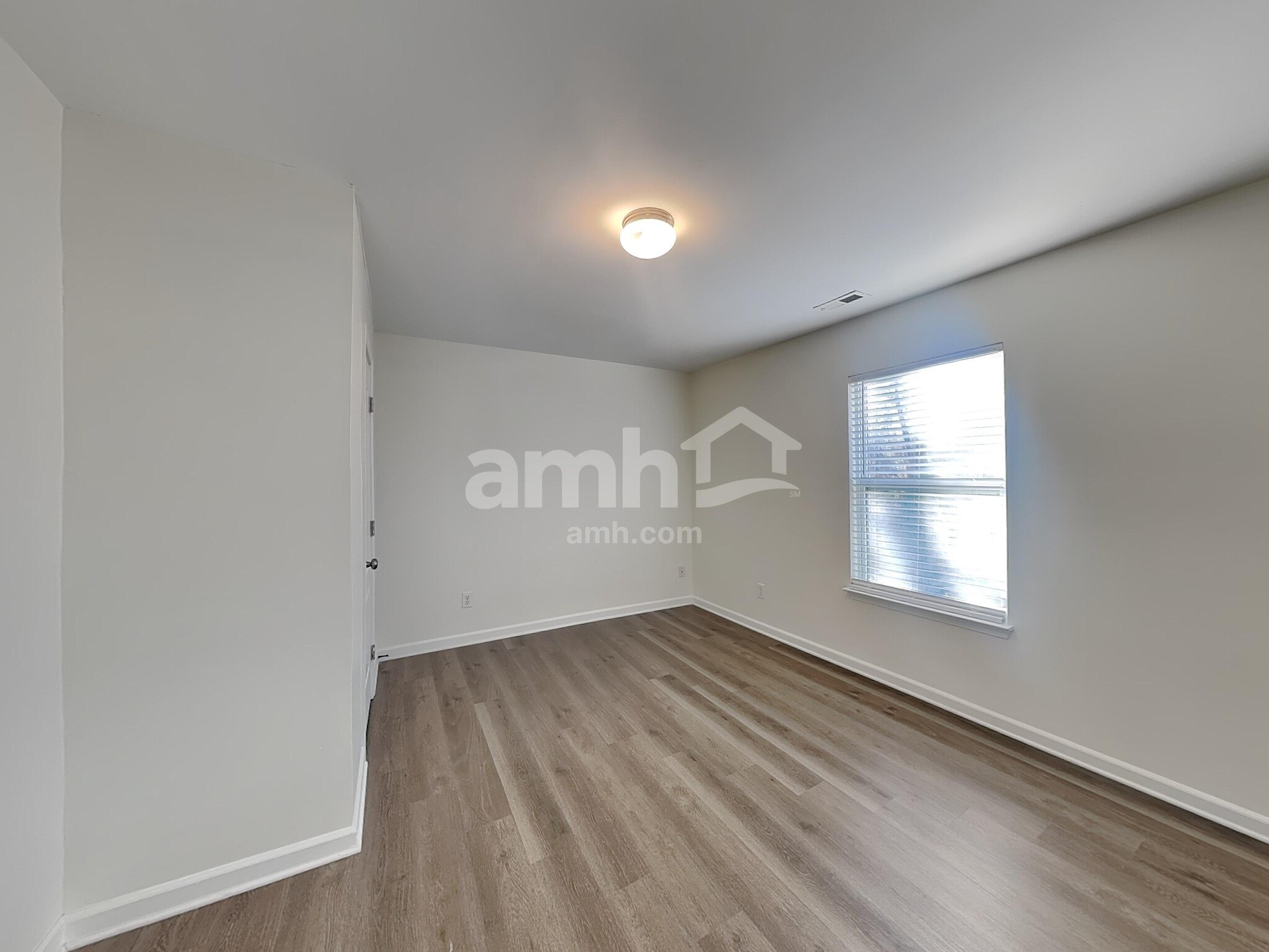 Building Photo - 113 N Cromwell Dr