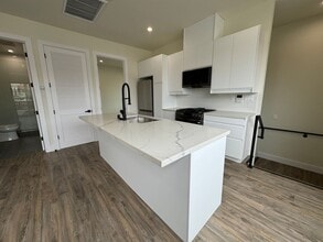 Building Photo - Brand new 2 Bed 2 Bath Unit in the Heart of PB