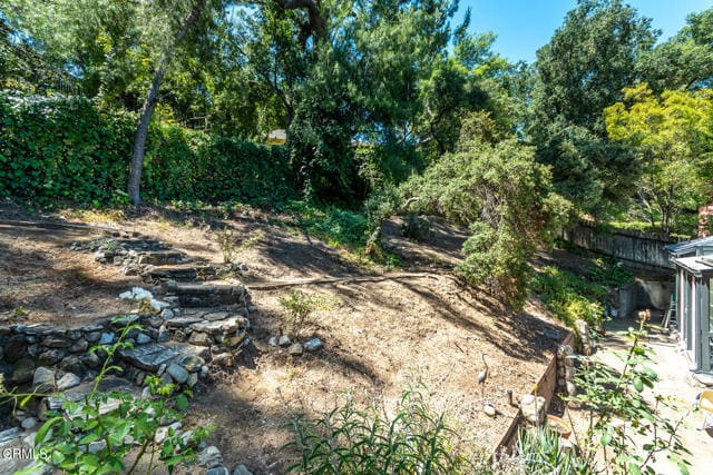 Building Photo - 2057 Hilldale Dr