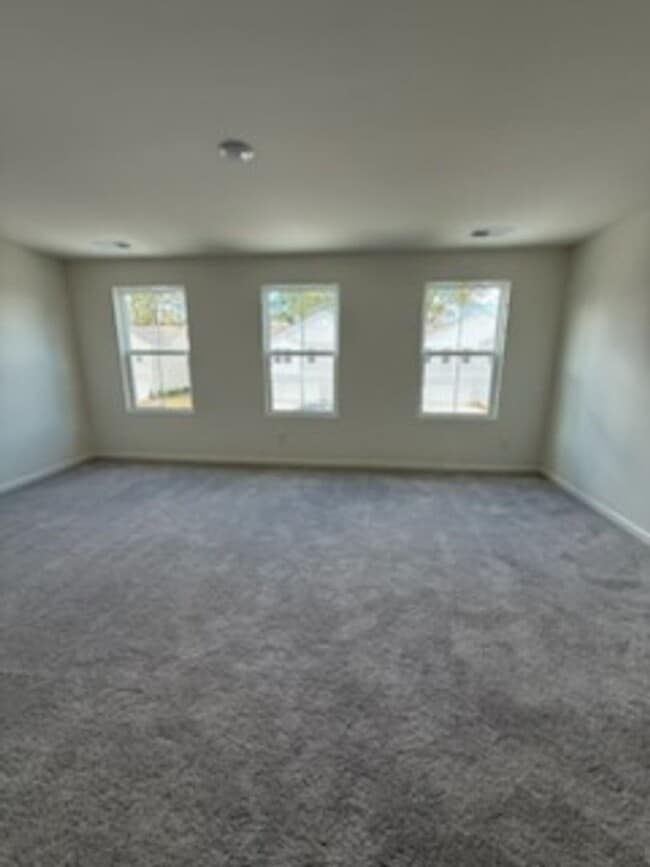 Building Photo - New Construction Townhomes 3BR/2.5BA