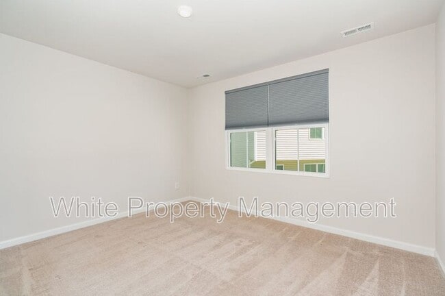 Building Photo - 929 Taybyn Rd