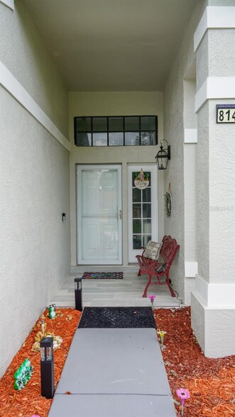 Building Photo - 8141 Golf Club Ct