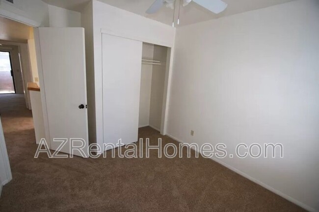 Building Photo - 1322 S Judd St