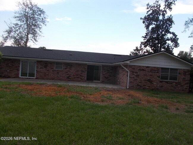 Building Photo - 126 Vanderford Rd N