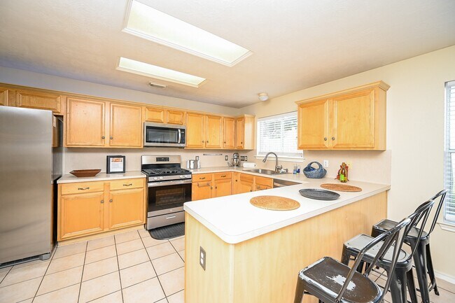 Building Photo - 12122 Lucky Meadow Dr