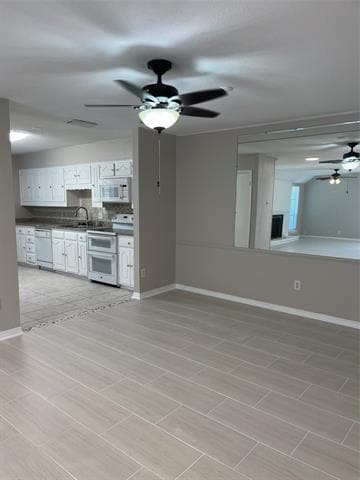 Building Photo - 10547 Barrywood Dr