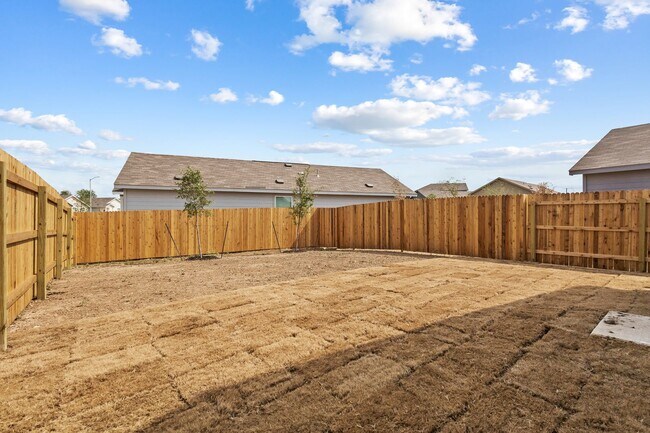 Building Photo - 1003 Beck Ter