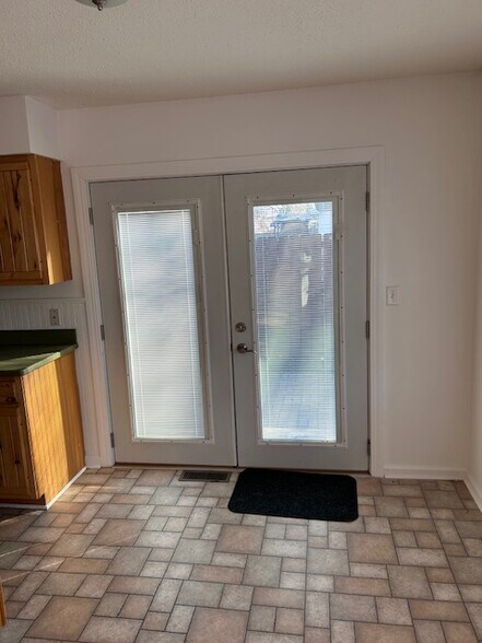 Building Photo - 56 Westminster Rd